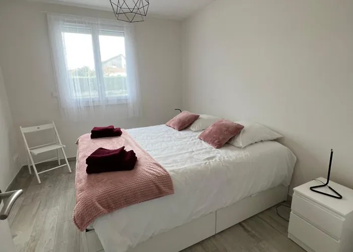 בית נופש Le Rocher