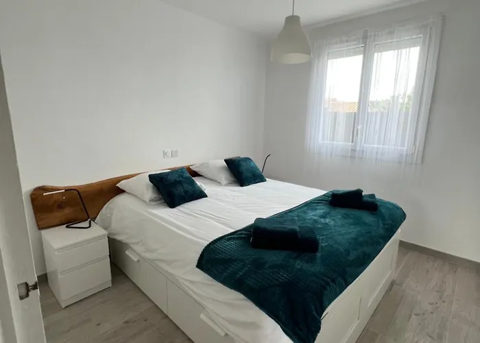 Le Rocher בית נופש